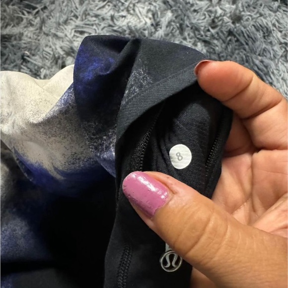 2 lululemon skirts size 8 - Picture 7 of 8